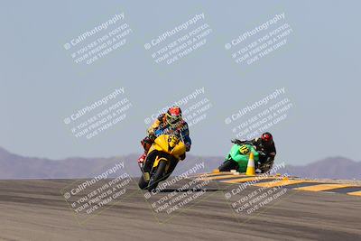 media/Oct-07-2023-CVMA (Sat) [[f84d08e330]]/Race 5 Amatuer Formula Middleweight/